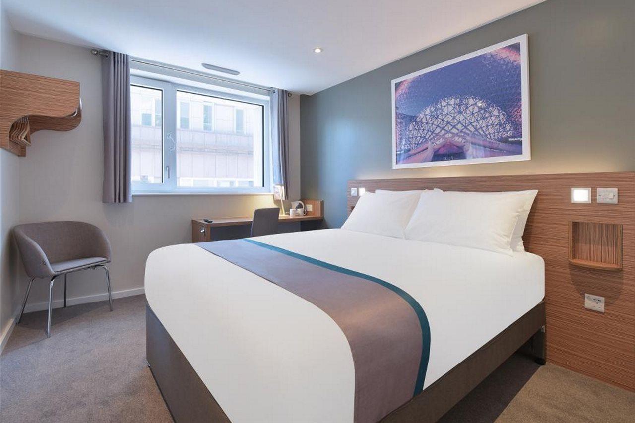 Travelodge London City Eksteriør billede
